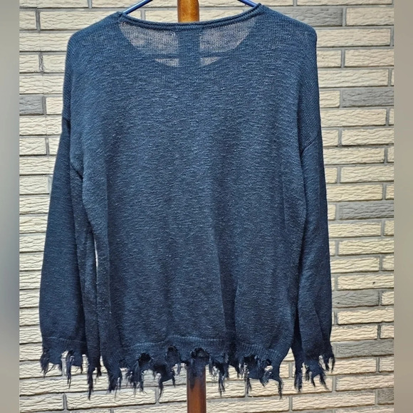 Cato Lightning Bolt Sweater Sz M *READ DESCRIPTION * - Picture 3 of 6